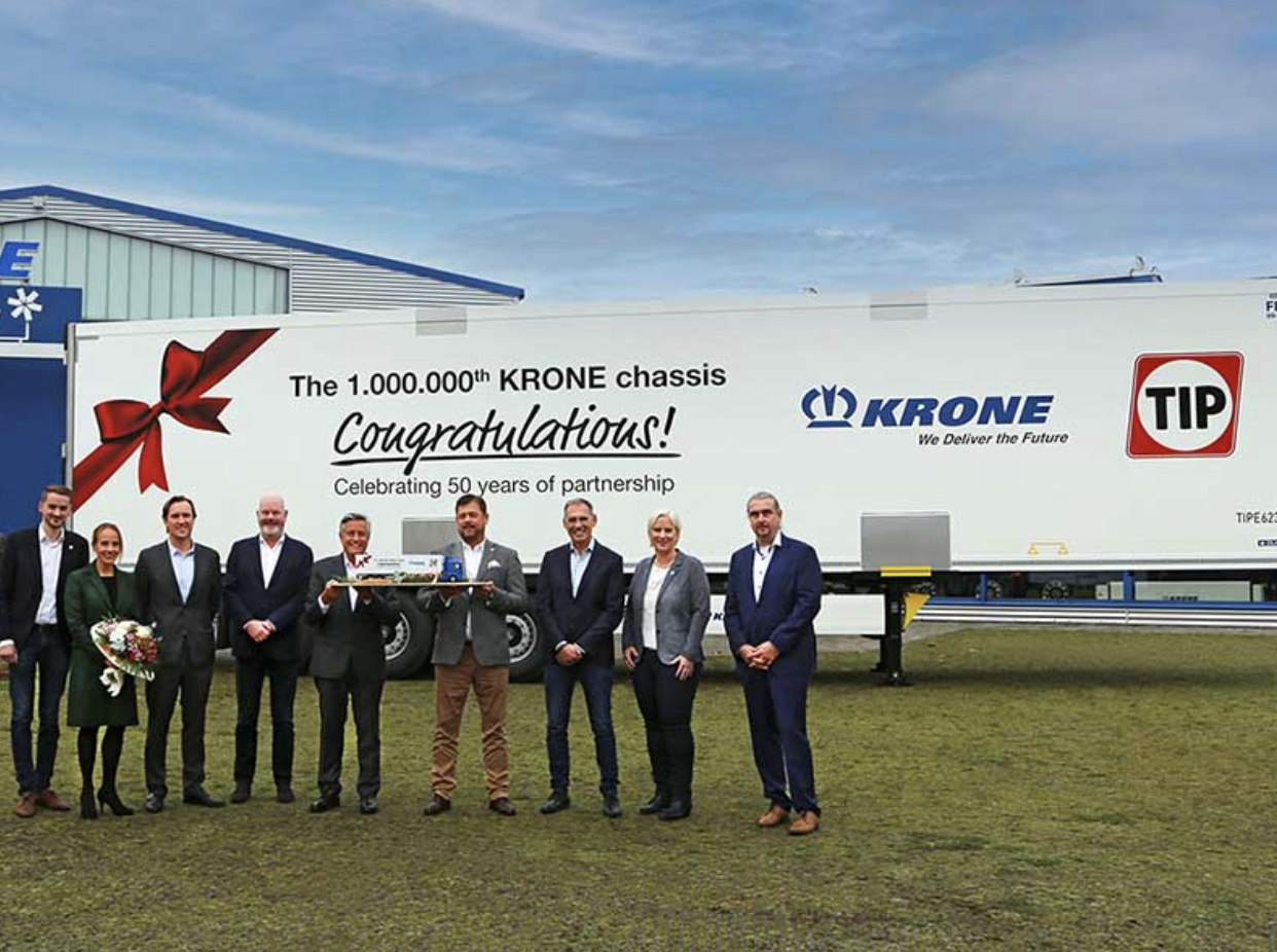 Krone выпустил миллионный полуприцеп