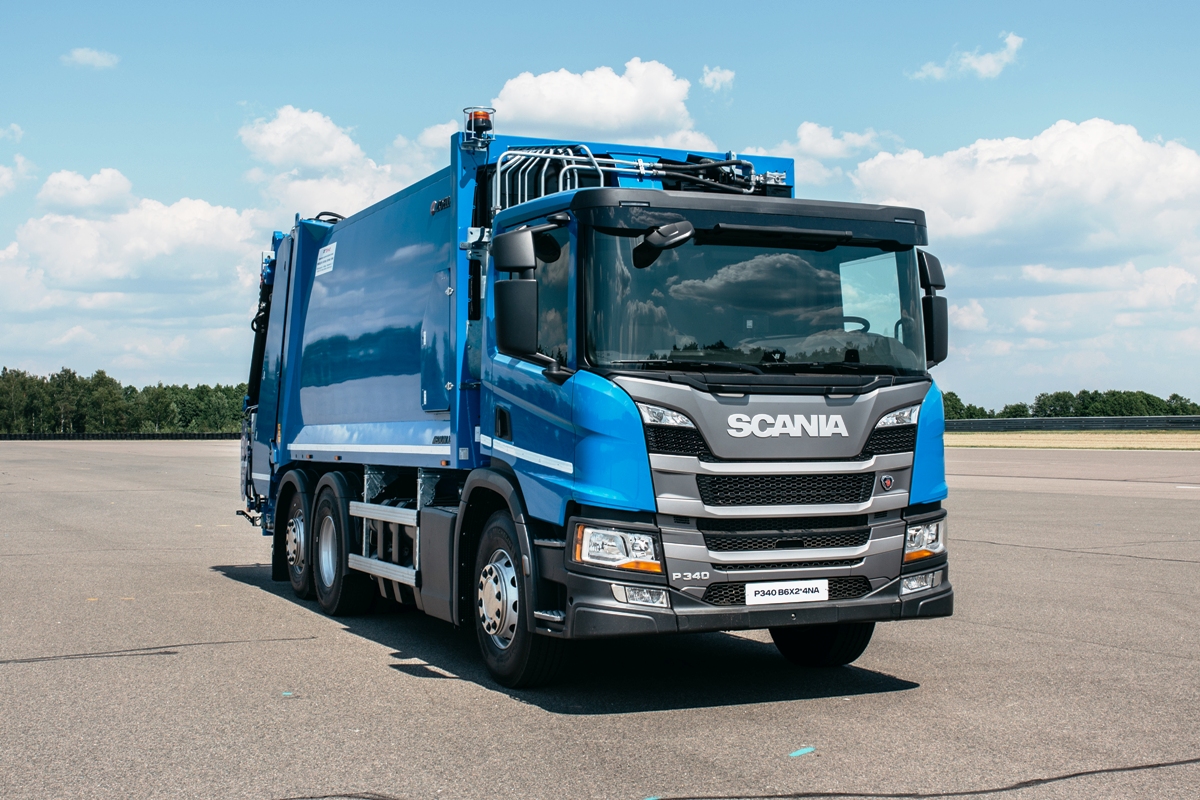 В Чувашии приступили к работе новые мусорные автомобили Scania