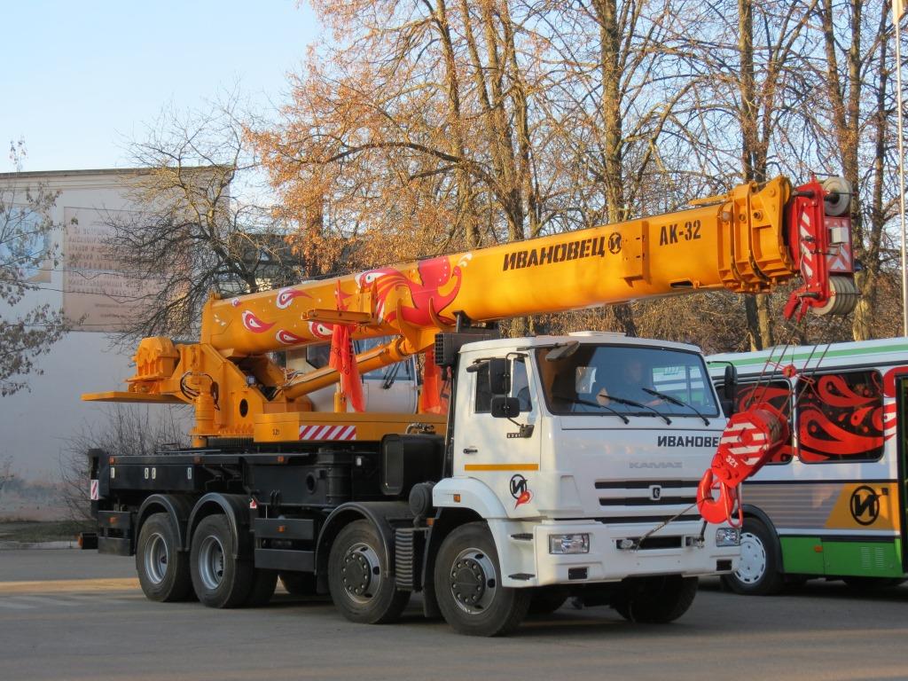 Первому автокрану из Иваново – 65 лет