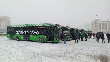 Электробусы КАМАЗ вышли на маршрут в Курскеv