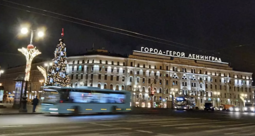 Жители Санкт-Петербурга ездят на белорусских автобусах