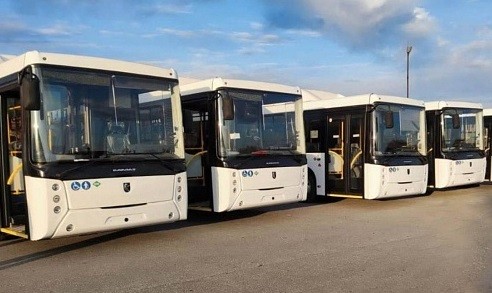 «КАМАЗ» закрыл контракт на поставку автобусов в Омск 