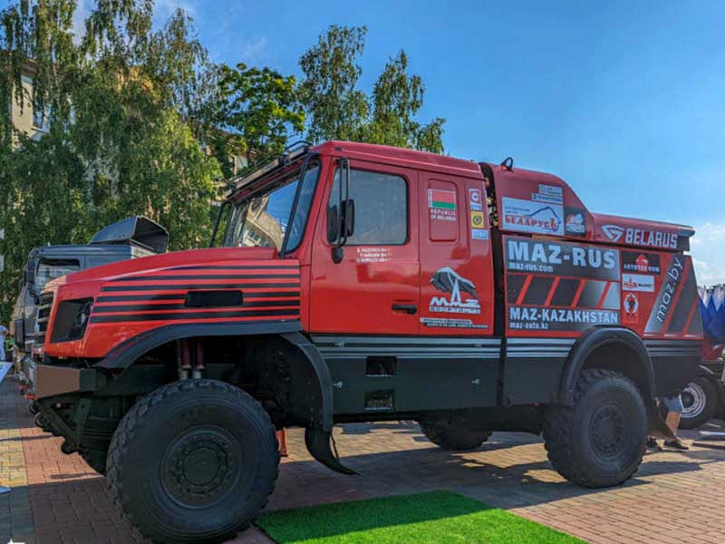 Минский автомобильный завод показал новый спортивный грузовик (и не только)