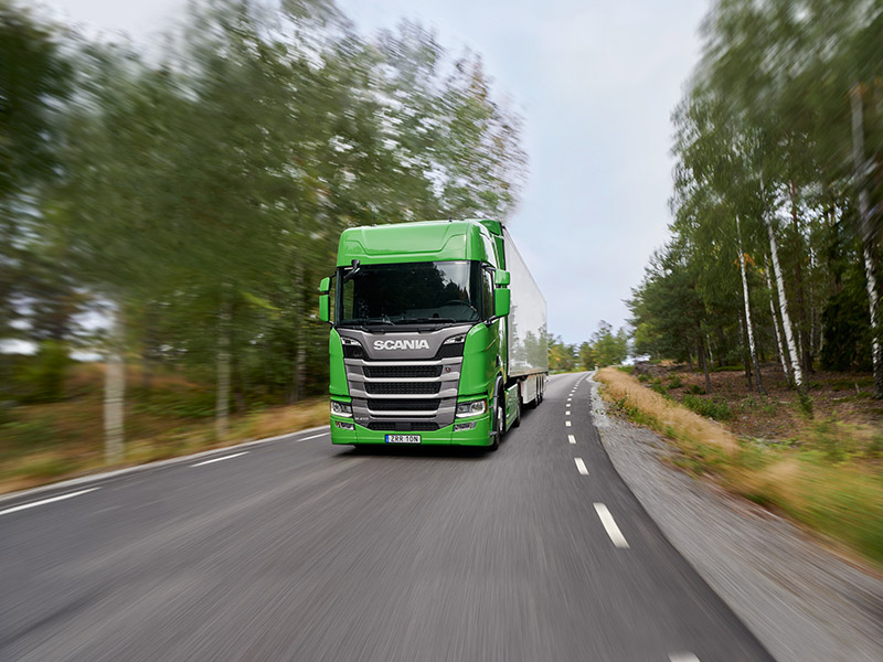 Scania будет испытывать аккумуляторы в новой лаборатории