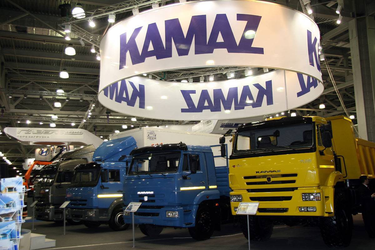Всё идёт по плану: в апреле «КАМАЗ» ожидаемо снизил количество выпускаемых машкомплектов