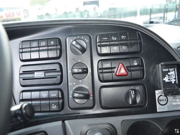 Седельный тягач Mercedes-Benz Actros