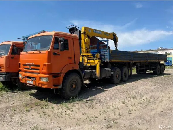 Седельный тягач КамАЗ 43118