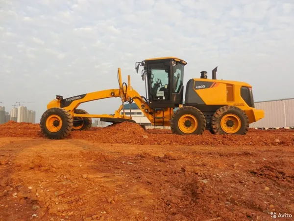 Автогрейдер LiuGong CLG4180D