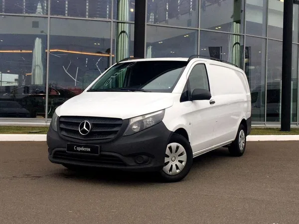 Цельнометаллический фургон Mercedes-Benz Vito