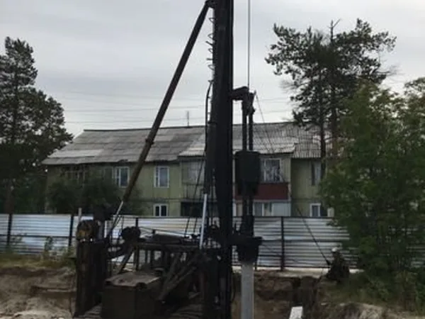 Сваебойная установка (копер) СП-49