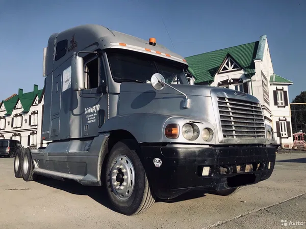 Седельный тягач Freightliner Century
