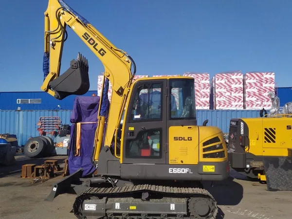 Гусеничный экскаватор SDLG E690F