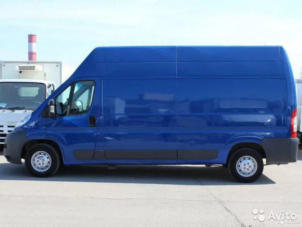 Цельнометаллический фургон Citroen Jumper