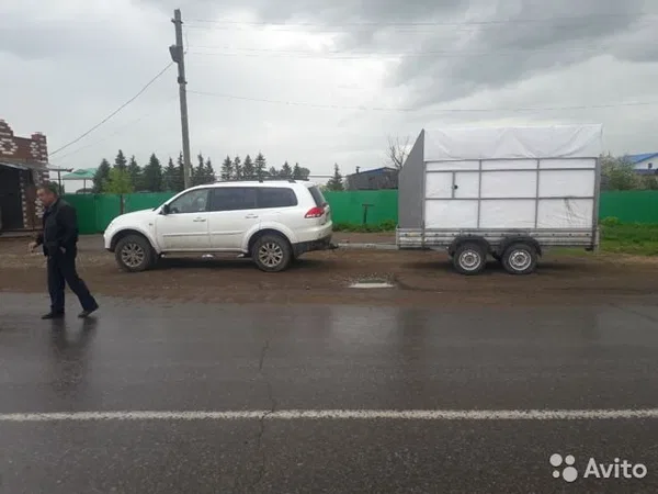 Прицеп-коневозка КРС