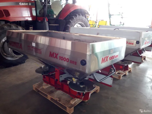 Разбрасыватель удобрений Unia MX-1000 SRS