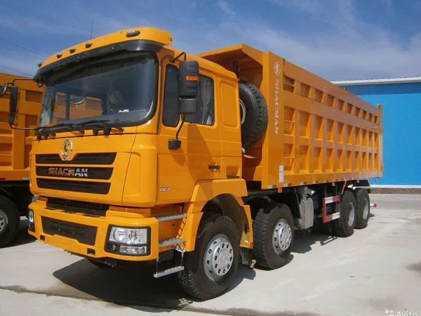 Самосвал SHACMAN (Shaanxi) SX3318
