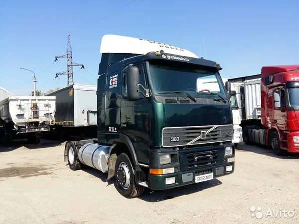 Седельный тягач Volvo FH12