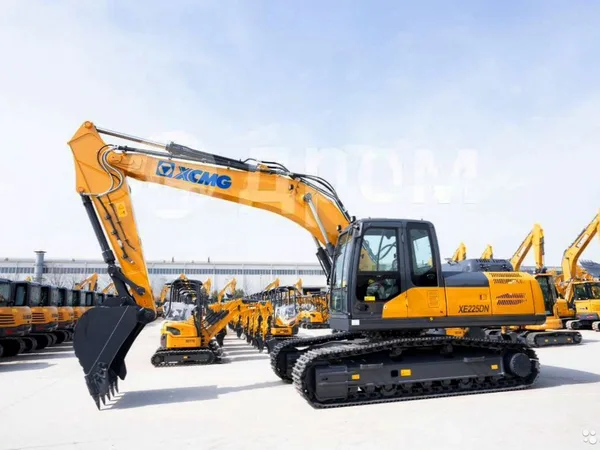 Гусеничный экскаватор XCMG XE225DN