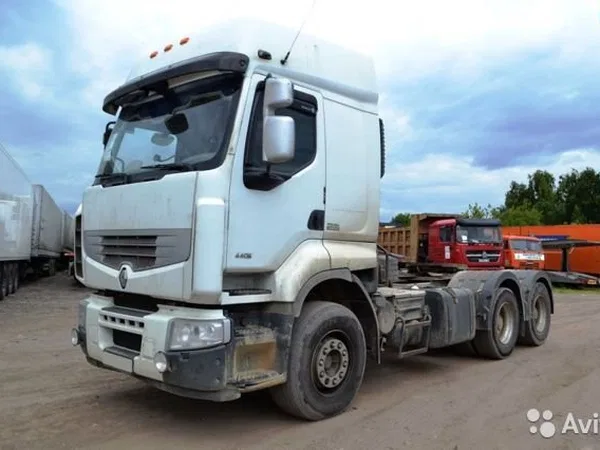 Седельный тягач Renault Premium