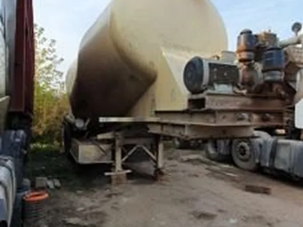Полуприцеп цементовоз Filliat