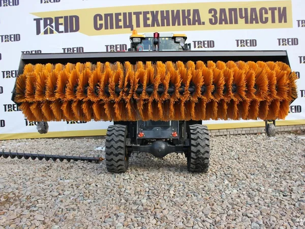 Коммунальная щетка