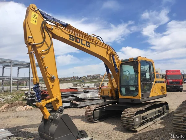 Гусеничный экскаватор SDLG LinGong E6150F