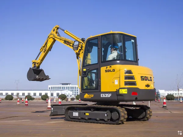 Мини-экскаватор SDLG LinGong E635F
