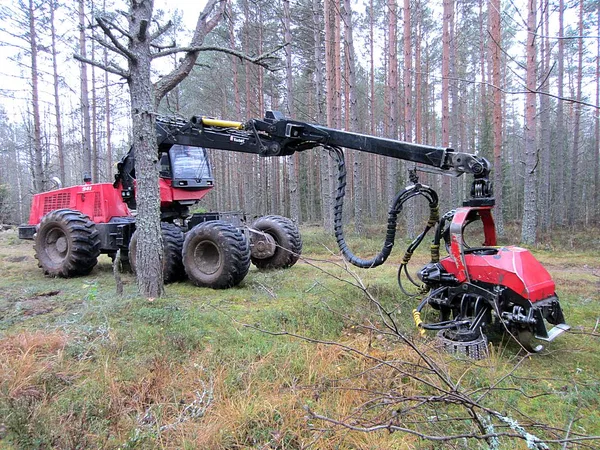 Колесный харвестер Valmet 941