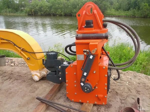 Вибропогружатель Daedong DPD600T