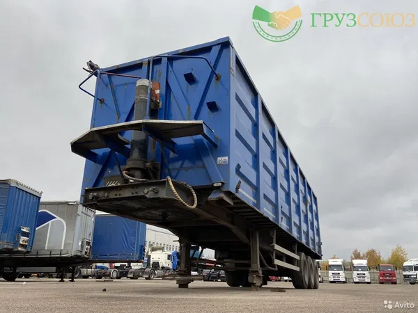 Полуприцеп зерновоз Bodex KIS 3W