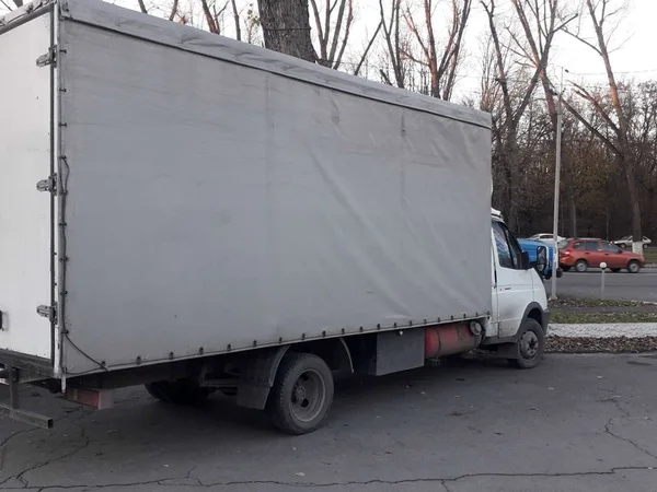 Тентованный автомобиль ГАЗ ГАЗель 33023