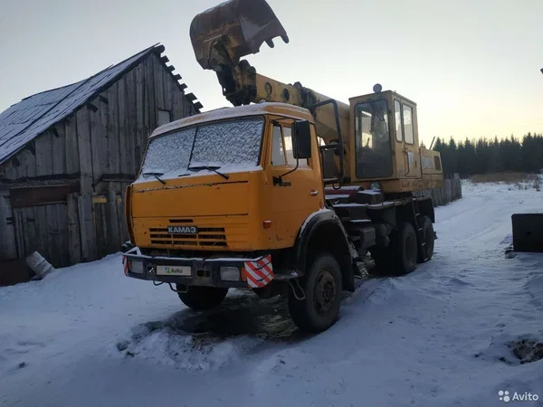 Экскаватор-планировщик Мотовилиха ЭО-43212 (ЗТМ-220)