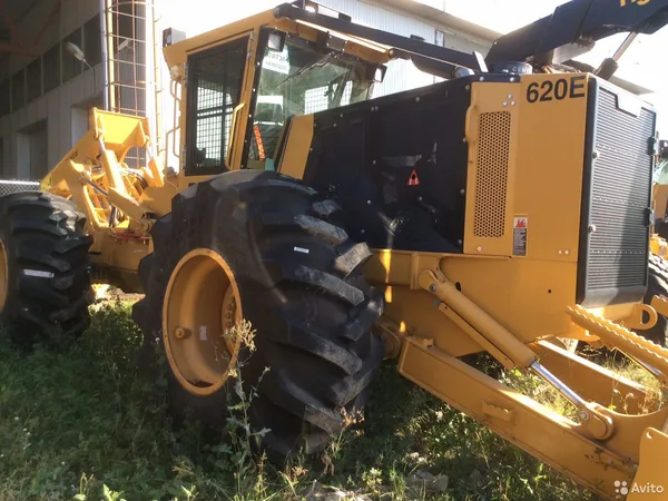 Трелёвочный трактор Tigercat 620E