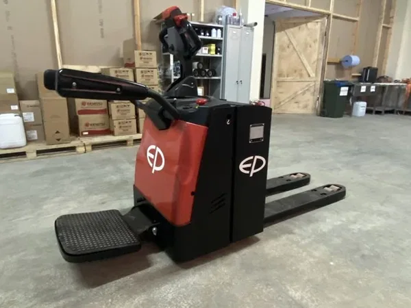 Транспортировщик паллет EP Equipment RPL201