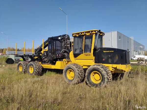 Форвардер Tigercat 1075C
