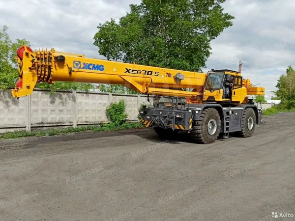 Самоходный кран XCMG XCR70