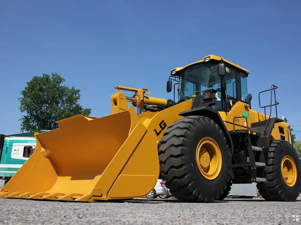 Фронтальный погрузчик SDLG/LinGong L956F