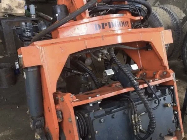Вибропогружатель Daedong DPD600Т