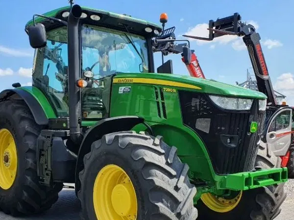 Трактор John Deere 7280
