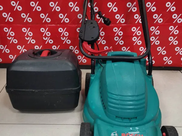 Газонокосилка Вosch Rotak 320
