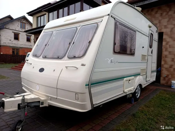 Прицеп-дача (кемпер) Avondale Dart
