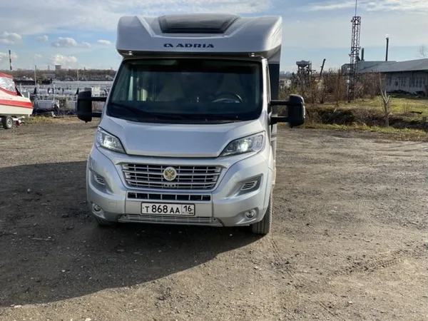 Автодом Adria Matrix Supreme 700 SL