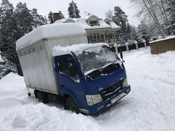 Промтоварный фургон BAW Tonik