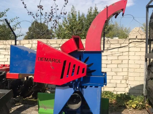 Измельчитель веток Demarol