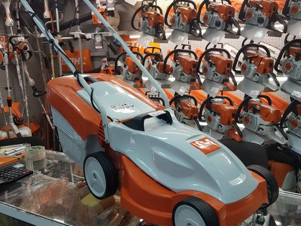 Газонокосилка Stihl
