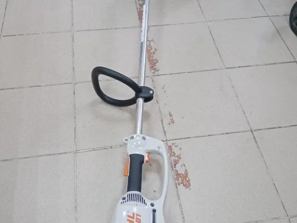 Мотокоса (триммер) Stihl FSE81