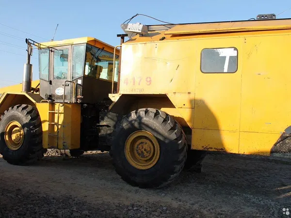 Передвижной сварочный агрегат Кировец К-706С-АС