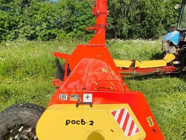 Кормоуборочный комбайн Лискисельмаш КРП-2,0 «Рось-2»