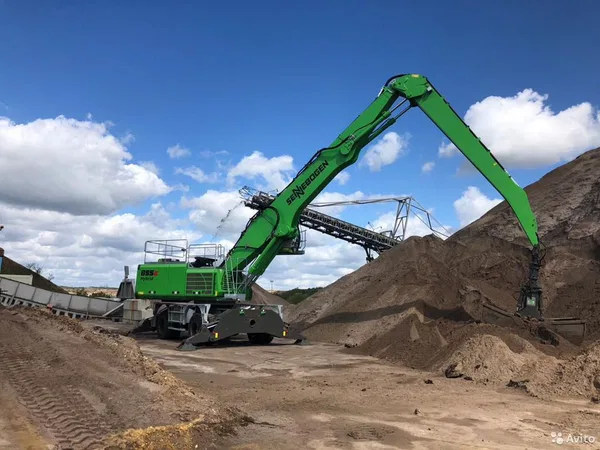 Колесный перегружатель Sennebogen 850