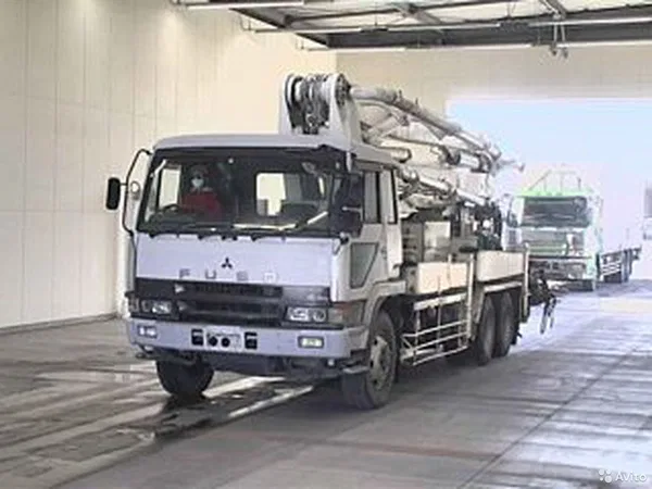 Автобетононасос Mitsubishi Fuso
